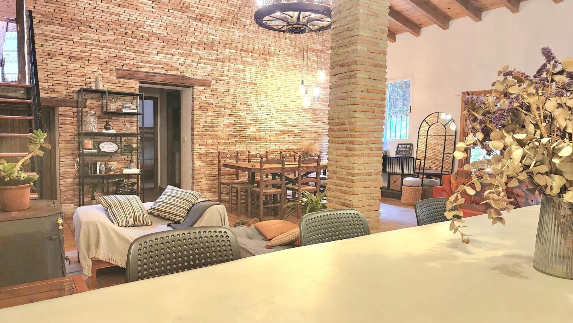 Bakit House - Casa Rural Con Piscina アギラス エクステリア 写真